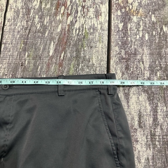 Nike Performance Shorts - Picture 6 of 6